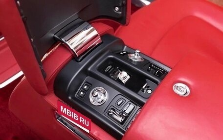 Rolls-Royce Phantom VII рестайлинг, 2008 год, 29 900 000 рублей, 30 фотография