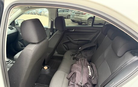 Skoda Rapid I, 2018 год, 990 000 рублей, 11 фотография