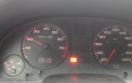 Audi 80, 1989 год, 89 000 рублей, 6 фотография