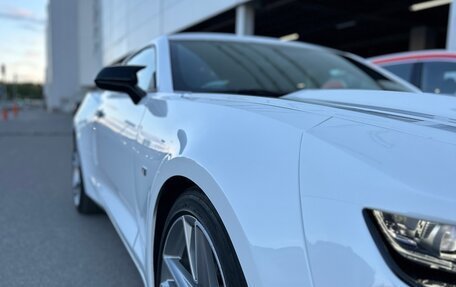 Chevrolet Camaro VI, 2022 год, 3 950 000 рублей, 4 фотография