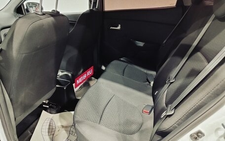 KIA Rio III рестайлинг, 2016 год, 890 000 рублей, 18 фотография