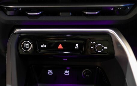 Audi Q5, 2025 год, 9 500 000 рублей, 29 фотография