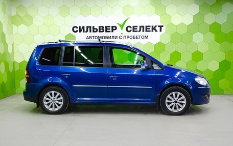 Volkswagen Touran III, 2008 год, 539 500 рублей, 7 фотография