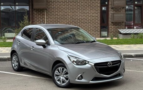 Mazda Demio IV, 2016 год, 1 150 000 рублей, 2 фотография