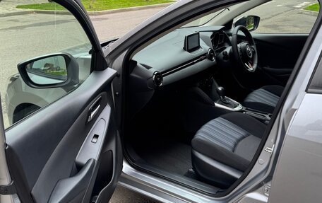 Mazda Demio IV, 2016 год, 1 150 000 рублей, 9 фотография