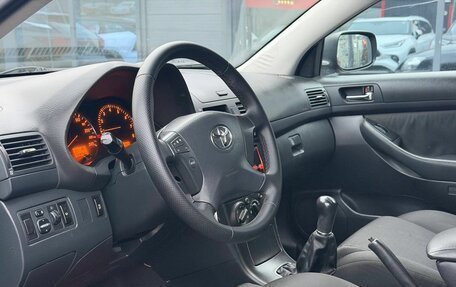 Toyota Avensis III рестайлинг, 2007 год, 700 000 рублей, 15 фотография