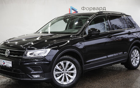 Volkswagen Tiguan II, 2019 год, 2 640 000 рублей, 2 фотография