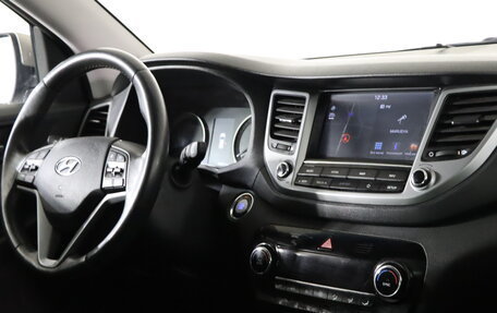 Hyundai Tucson III, 2018 год, 2 449 990 рублей, 12 фотография