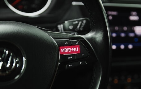 Volkswagen Tiguan II, 2019 год, 2 640 000 рублей, 15 фотография