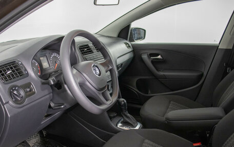 Volkswagen Polo VI (EU Market), 2018 год, 1 140 000 рублей, 10 фотография