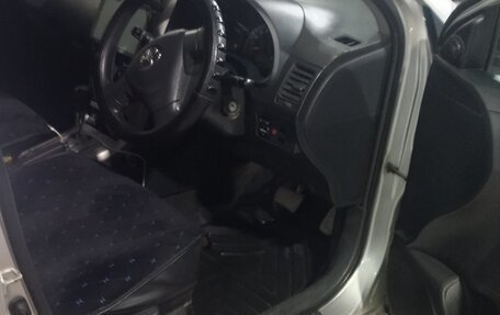 Toyota Corolla, 2006 год, 650 000 рублей, 2 фотография