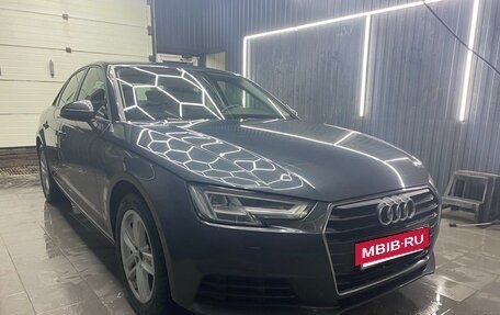 Audi A4, 2018 год, 2 400 000 рублей, 3 фотография