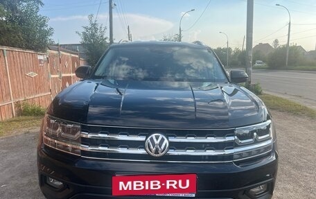 Volkswagen Teramont I, 2019 год, 3 250 000 рублей, 2 фотография