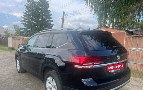 Volkswagen Teramont I, 2019 год, 3 250 000 рублей, 6 фотография