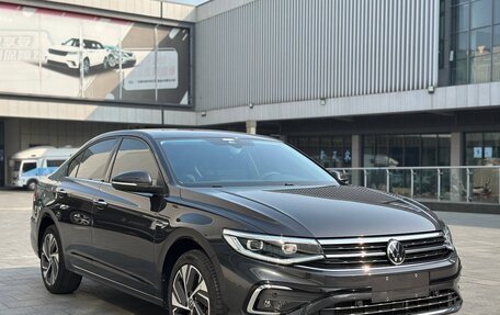 Volkswagen Bora, 2022 год, 1 990 000 рублей, 4 фотография