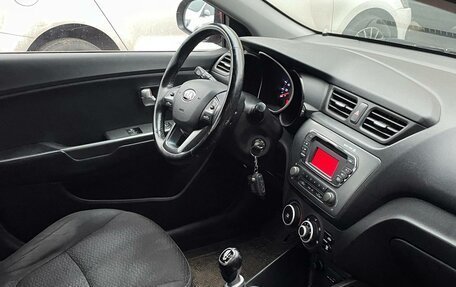 KIA Rio III рестайлинг, 2013 год, 752 000 рублей, 13 фотография