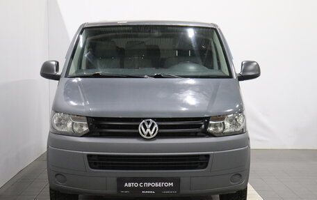 Volkswagen Transporter T5 рестайлинг, 2013 год, 1 608 000 рублей, 2 фотография