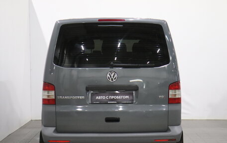 Volkswagen Transporter T5 рестайлинг, 2013 год, 1 608 000 рублей, 4 фотография