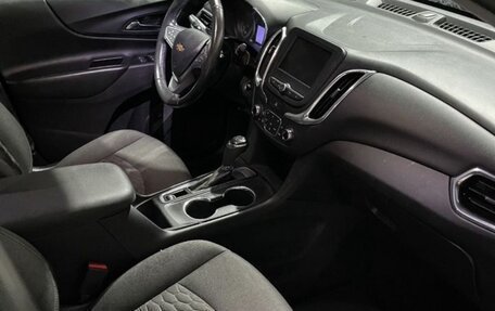 Chevrolet Equinox III, 2019 год, 1 700 000 рублей, 8 фотография