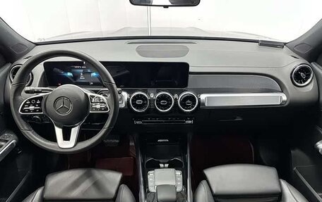 Mercedes-Benz GLB, 2022 год, 2 954 000 рублей, 8 фотография