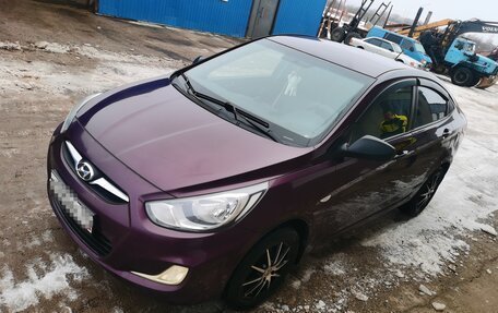 Hyundai Solaris II рестайлинг, 2011 год, 650 000 рублей, 4 фотография