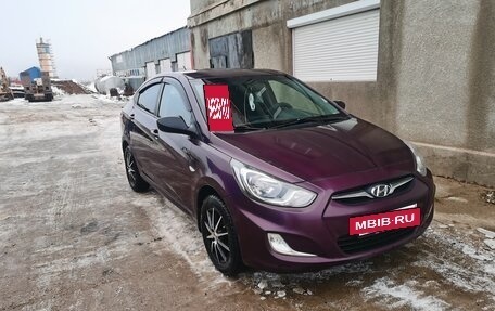 Hyundai Solaris II рестайлинг, 2011 год, 650 000 рублей, 12 фотография
