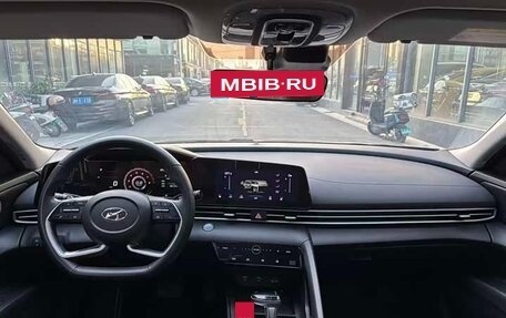 Hyundai Elantra, 2022 год, 1 400 032 рублей, 8 фотография