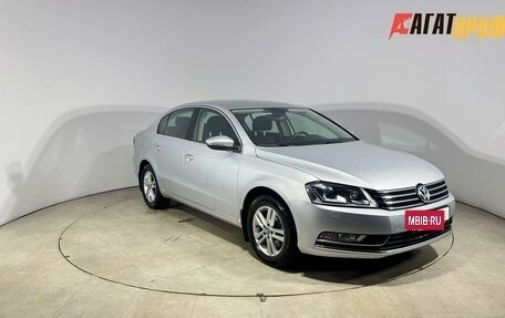 Volkswagen Passat B7, 2013 год, 1 270 000 рублей, 3 фотография