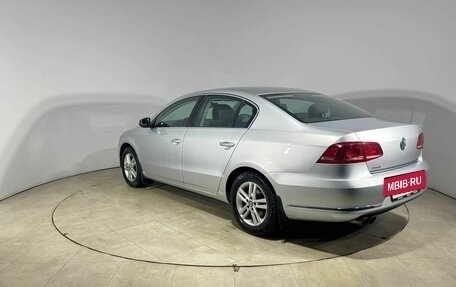 Volkswagen Passat B7, 2013 год, 1 270 000 рублей, 7 фотография