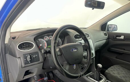 Ford Focus II рестайлинг, 2005 год, 304 000 рублей, 9 фотография