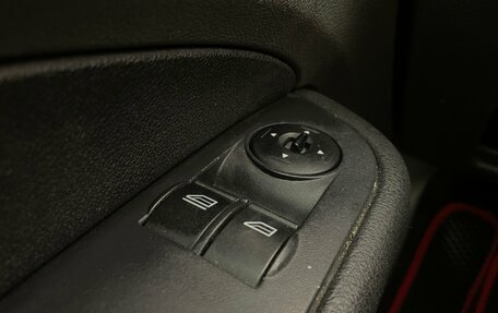 Ford Focus II рестайлинг, 2005 год, 304 000 рублей, 16 фотография