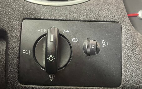 Ford Focus II рестайлинг, 2005 год, 304 000 рублей, 17 фотография