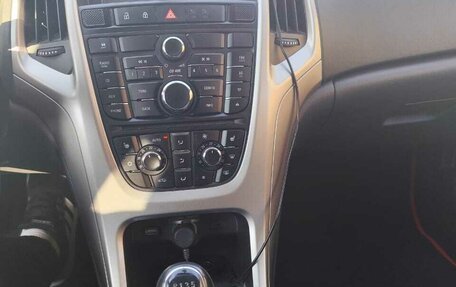 Opel Astra J, 2012 год, 760 000 рублей, 8 фотография