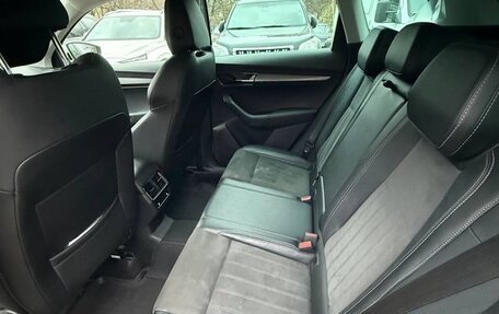 Skoda Karoq I, 2021 год, 2 300 000 рублей, 5 фотография