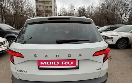 Skoda Karoq I, 2021 год, 2 300 000 рублей, 2 фотография