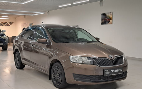 Skoda Rapid I, 2018 год, 980 000 рублей, 3 фотография