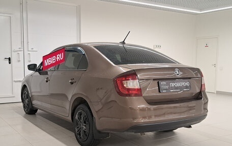 Skoda Rapid I, 2018 год, 980 000 рублей, 8 фотография