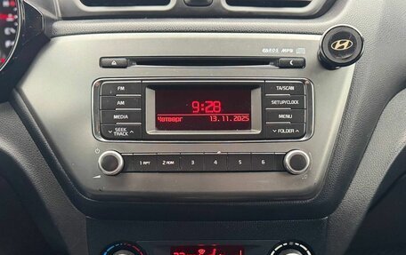 KIA Rio III рестайлинг, 2017 год, 870 000 рублей, 12 фотография