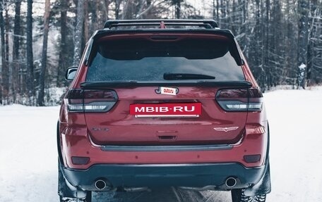 Jeep Grand Cherokee, 2018 год, 4 500 000 рублей, 4 фотография