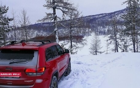 Jeep Grand Cherokee, 2018 год, 4 500 000 рублей, 15 фотография