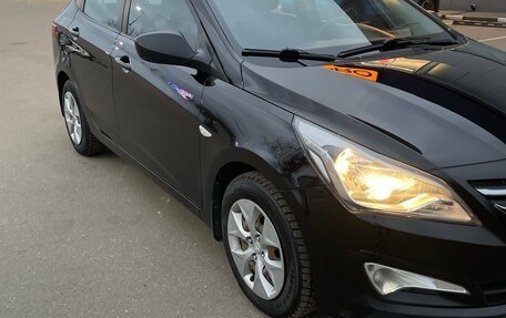 Hyundai Solaris II рестайлинг, 2015 год, 849 000 рублей, 11 фотография