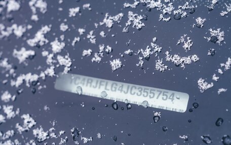 Jeep Grand Cherokee, 2018 год, 4 500 000 рублей, 31 фотография