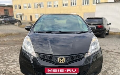 Honda Fit III, 2012 год, 799 000 рублей, 11 фотография