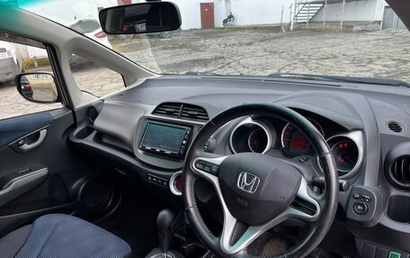 Honda Fit III, 2012 год, 799 000 рублей, 22 фотография