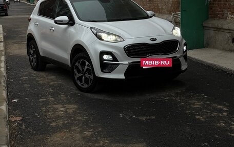 KIA Sportage IV рестайлинг, 2019 год, 2 100 000 рублей, 5 фотография