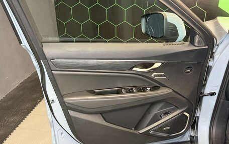 Geely Tugella FY11, 2023 год, 2 400 000 рублей, 9 фотография