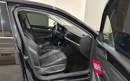 Volkswagen Passat B8 рестайлинг, 2021 год, 1 901 000 рублей, 7 фотография