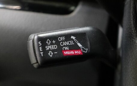 SEAT Alhambra II рестайлинг, 2015 год, 1 600 000 рублей, 15 фотография