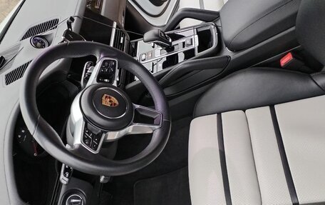 Porsche Cayenne III, 2020 год, 8 000 000 рублей, 19 фотография