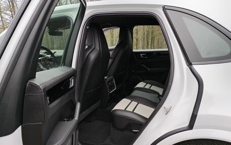 Porsche Cayenne III, 2020 год, 8 000 000 рублей, 24 фотография